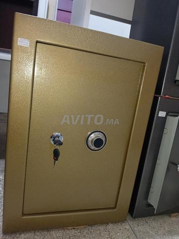 coffre fort blindé bon qualité 180kg  - 2
