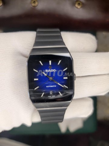 montre RADO Carbon automatique 