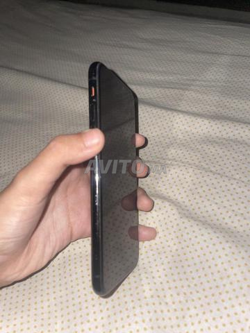 Iphone Xs mazal n9i mn italy - 2
