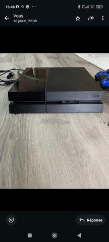 Ps4 500Go plus manette plus CD et Hogwarts legacy  - 2