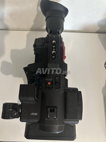 Caméra Panasonic AG-DVX 200