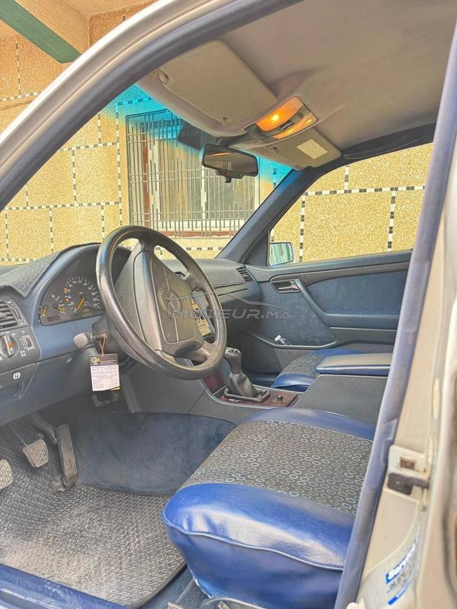 Mercedes-Benz C220 Diesel Manuelle 1998 à Tétouan