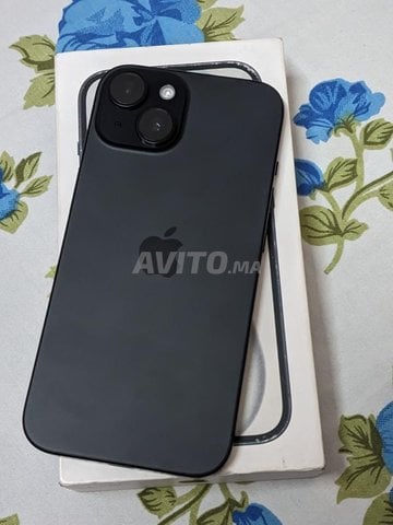 iPhone 15 normal