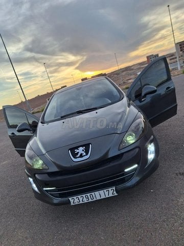 Peugeot 308 Essence Manuelle 2009 à Settat