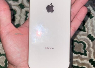 iphone 8 للبيع بتمن قابل للتفاوض