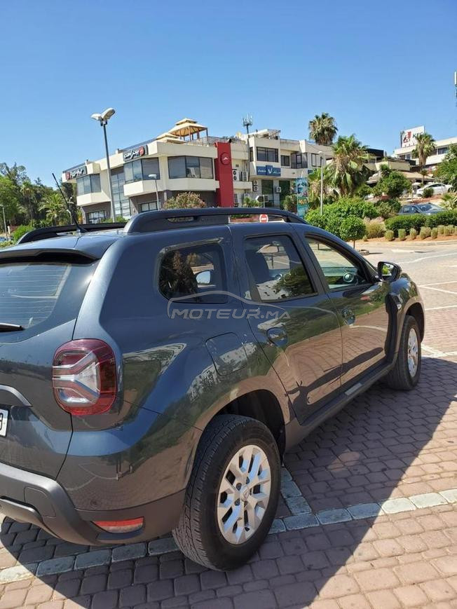 dacia duster  2022 3amra 100 000 km 