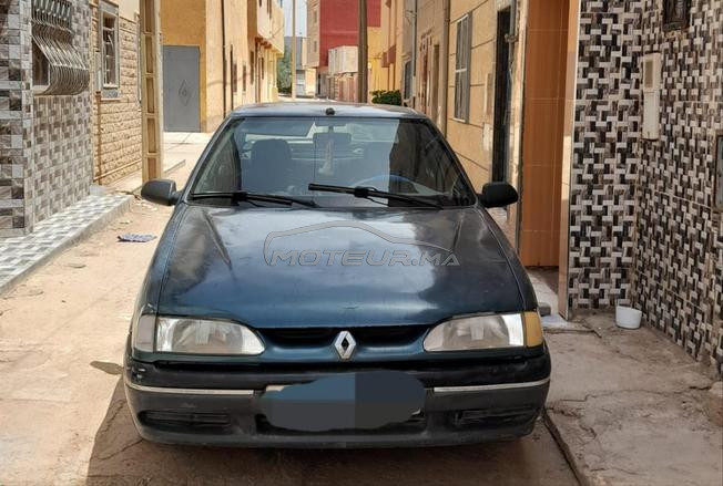 Renault R19 Essence Manuelle 2000 à Oujda