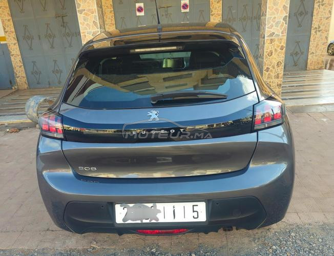Peugeot 208 Diesel Manuelle 2023 à Temara