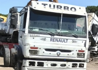 camion Renault cochette 