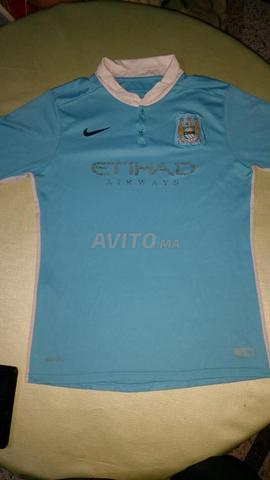 قميص رياضي لفريق كرة القدم من نوع قديم ونادر 