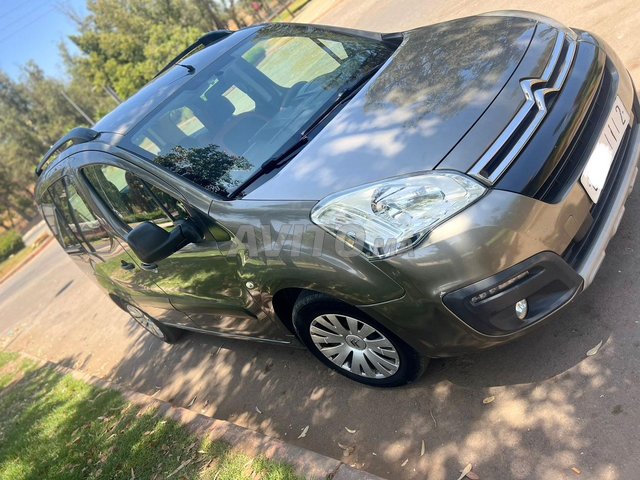 Citroën Berlingo Diesel Manuelle 2016 à Casablanca
