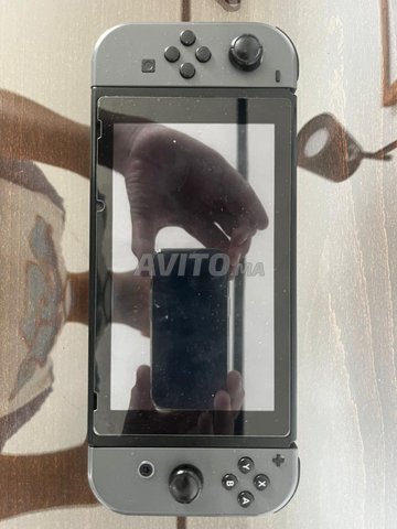 Nintendo Switch v1 flashée avec jeux