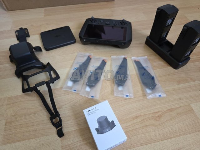 Accessoires Mavic 3 pro a vendre presque neuf