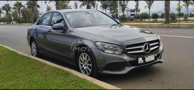 Mercedes Benz Classe C200  Moteur 2.14 L