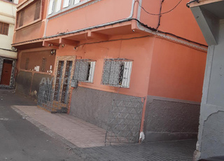 دار تيتر للبيع 60م بحي عين الشق مصلوحة وامشمسة