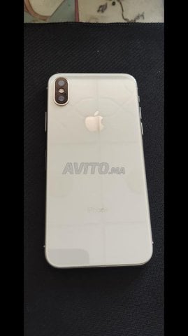 iphone x trés bon etat jamais reparer🥇