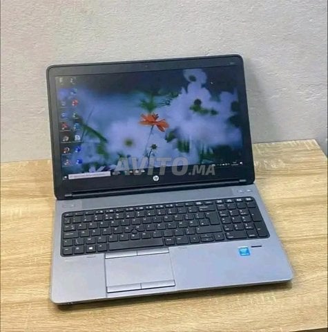 Hp i5 Double carte graphique Ram 8 Disc SSDD 