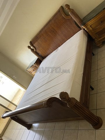 lit / matelas et tables de chevet