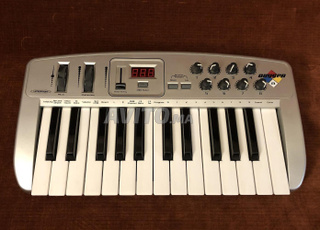clavier Midi M audio oxygène 8 