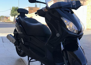 Xmax 125 2009 douan 2020 16000km premier main