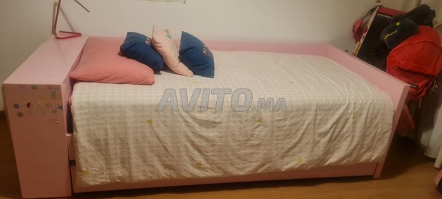 Lit en bois pour enfant ou adolescent