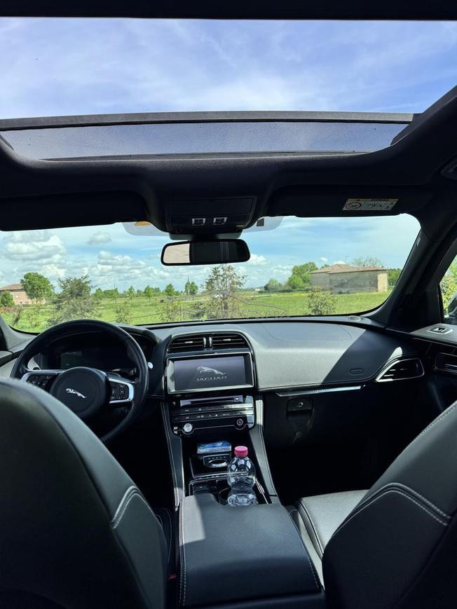 Jaguar F-Pace Sport Unique Full Optional 