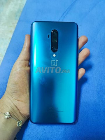 one plus 7 pro 256 g très bonne état 