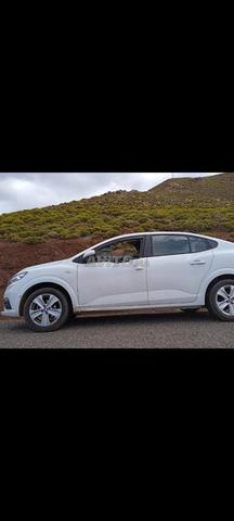 داسيا لوجان ديزل يدوي 2022 في أكادير