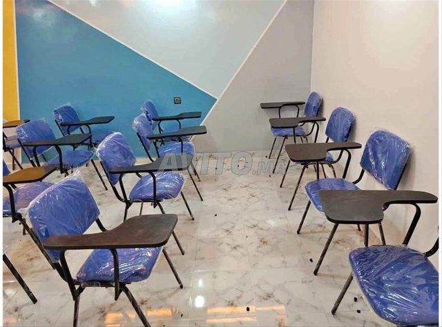 DES CHAISES AVEC TABLETTE PRIX REVENDEUR