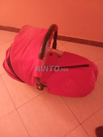 je me vendre Un bouchet de bébé  - 2