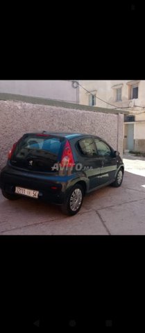 Peugeot 107 Essence Manuelle 2010 à Safi