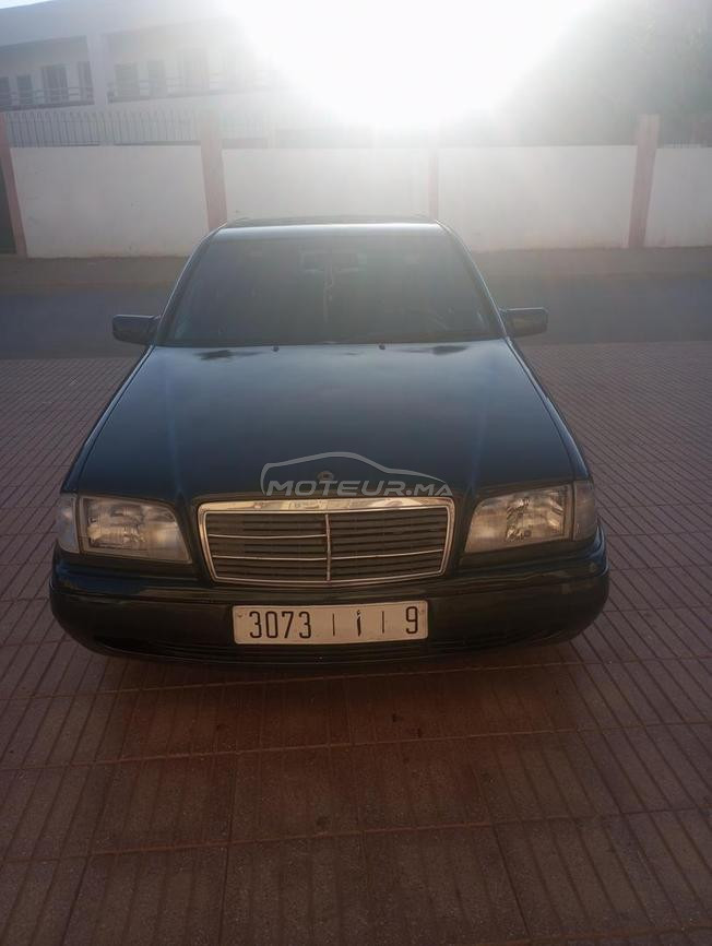 Mercedes-Benz 250 Diesel Manuelle 1996 à Salé