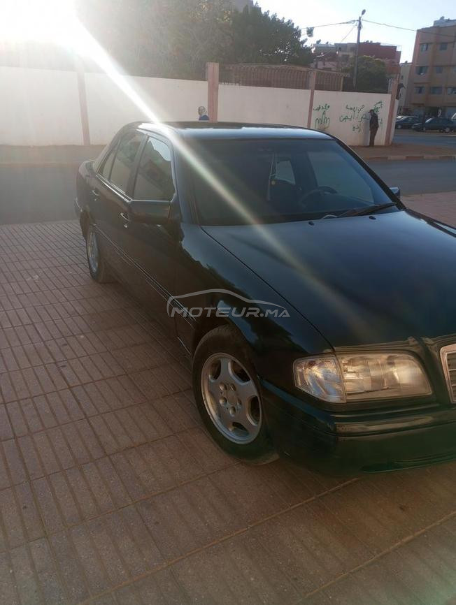 Mercedes-Benz 250 Diesel Manuelle 1996 à Salé