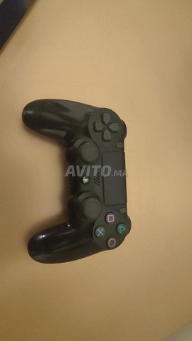 manette PS4 