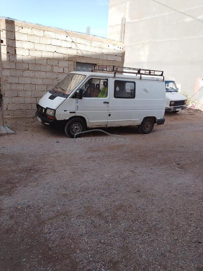 Renault Trafic Diesel Manuelle 1982 à Khénifra