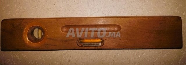 Niveau à bulle ancien en bois – avec mercure -