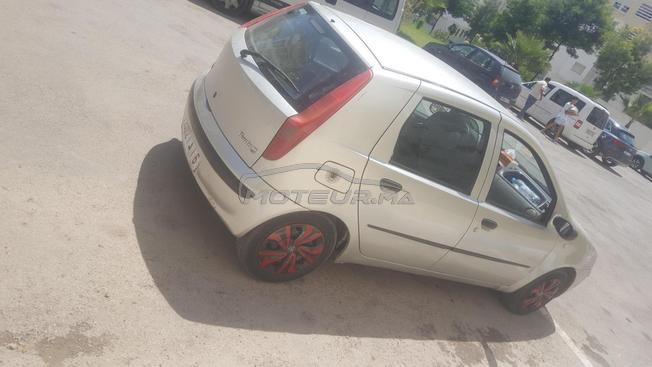 Fiat Punto Essence Manuelle 2002 à Béni Mellal