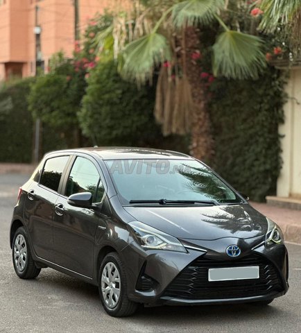 Toyota Yaris hybride 2018 automatique 