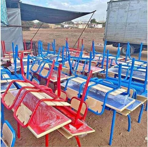 chaise écritoires / ISO table scolaire pupitre  - 2