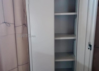 fabrication vestaire et armoire et rayonnage 