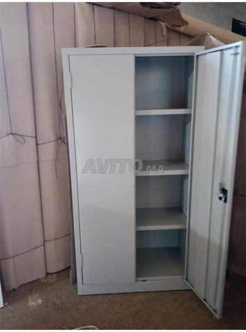 fabrication vestaire et armoire et rayonnage 