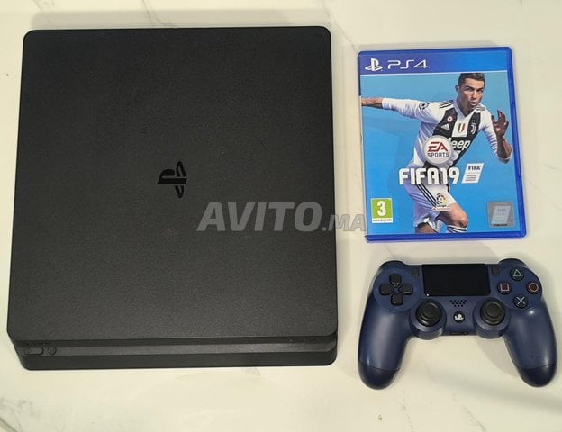 PS4 Slim 1TB online avec Fifa 19