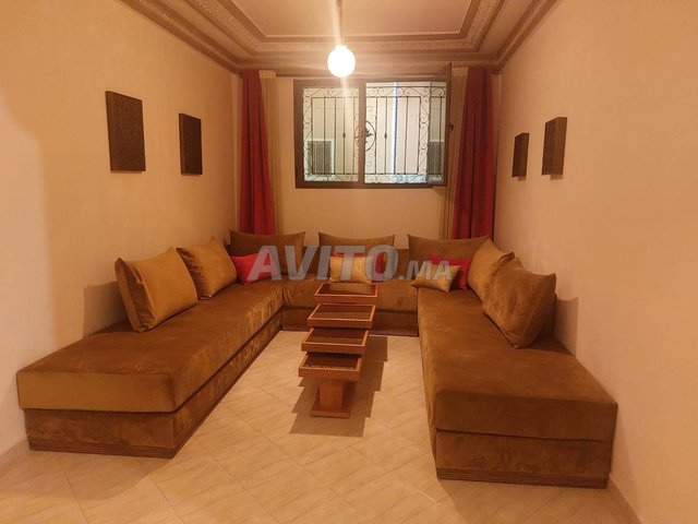 Salon moderne de haute qualité à vendre