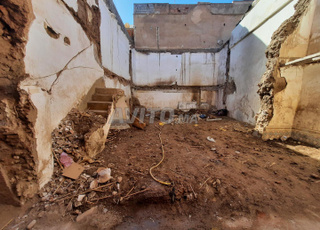  للبيع تبعد عن جامع الفناء ب 10 دقائق