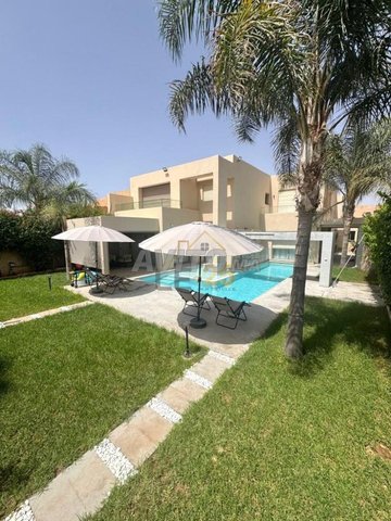 Villa De Luxe À Vendre Au Cœur De Prestigia