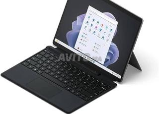 Microsoft Surface Pro 10 Ultra 7-165U Ram 16GB