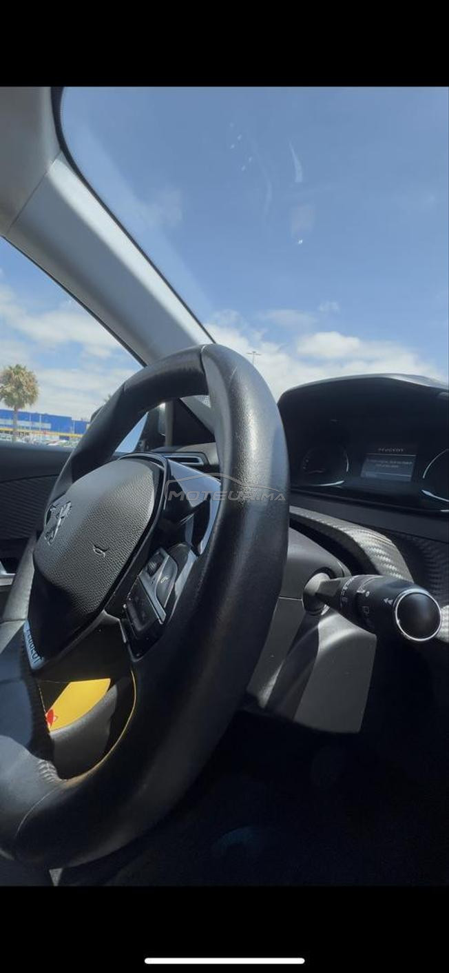 Peugeot 208 Diesel Manuelle 2021 à Casablanca