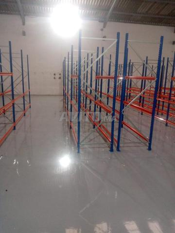 Stockage pratique pour vos ateliers et magasins.