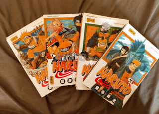 4 manga Naruto plus 2 livres offert