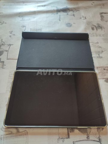 tablette samsung 10.1 pouces 32Go (wifi et 4G)
